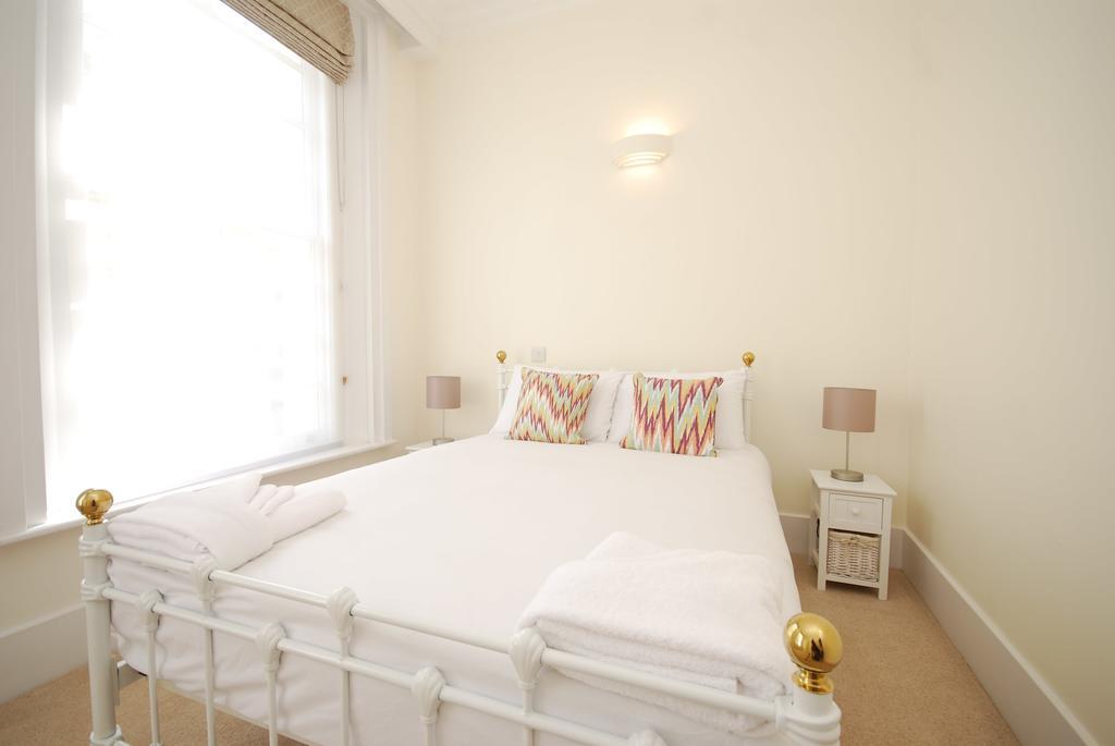 Apartment New Oxford Street London