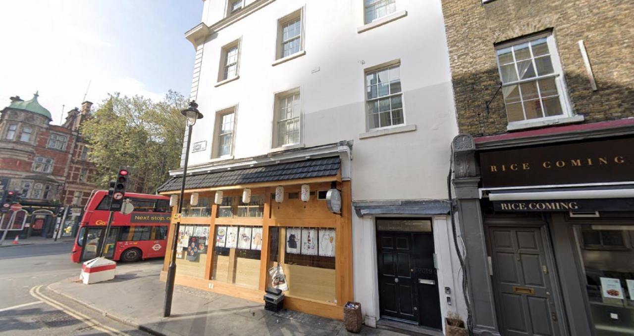 New Oxford Street Apartment London